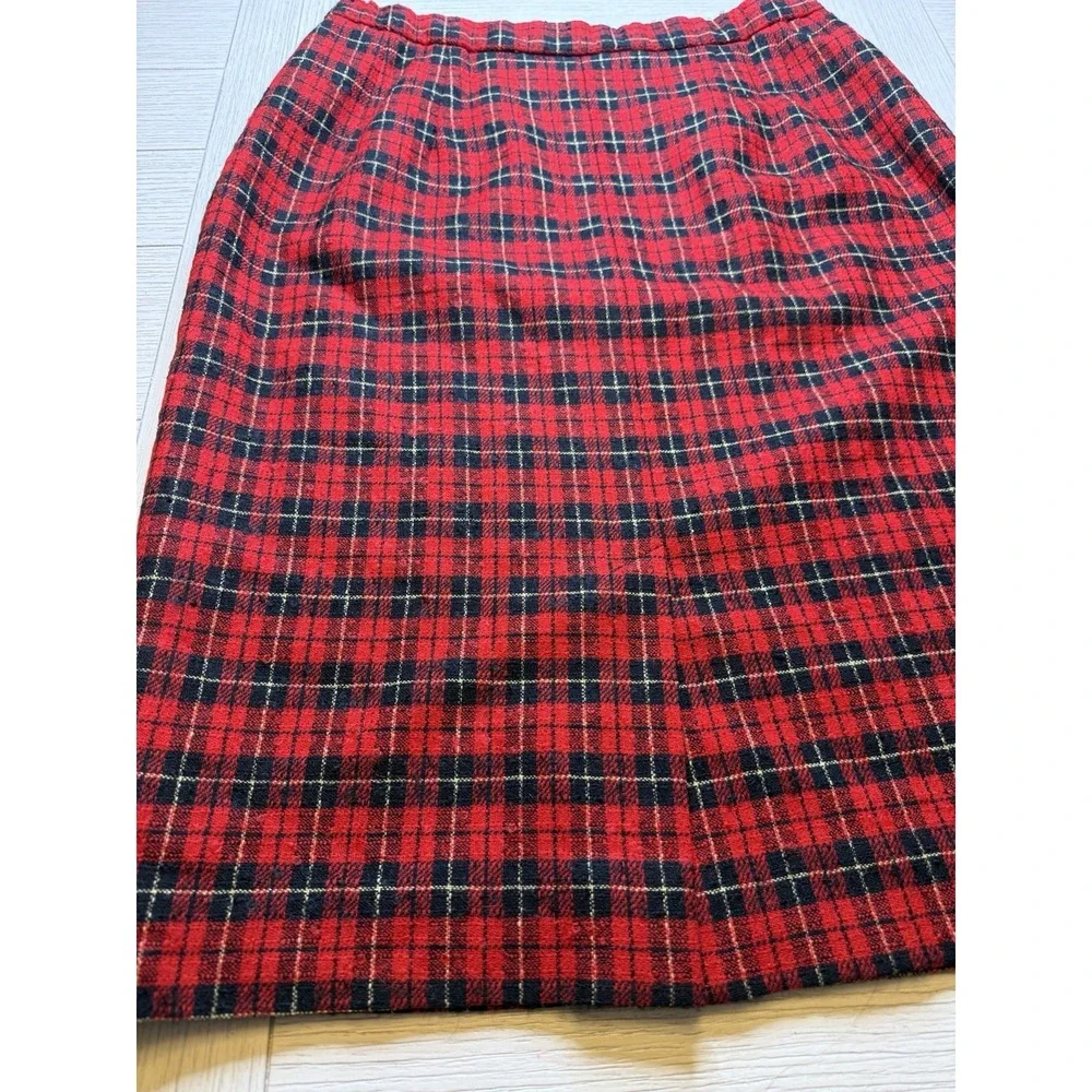 Pendleton Vintage Red & Black Plaid Lined Skirt 100% Virgin Wool Sz 12‎ Classic